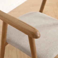 Jocelyn spisebordsstol i eg med beige stofsæde