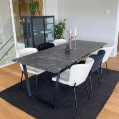 Karl spisebord i mat sort med marmor look - 210 x 90 cm