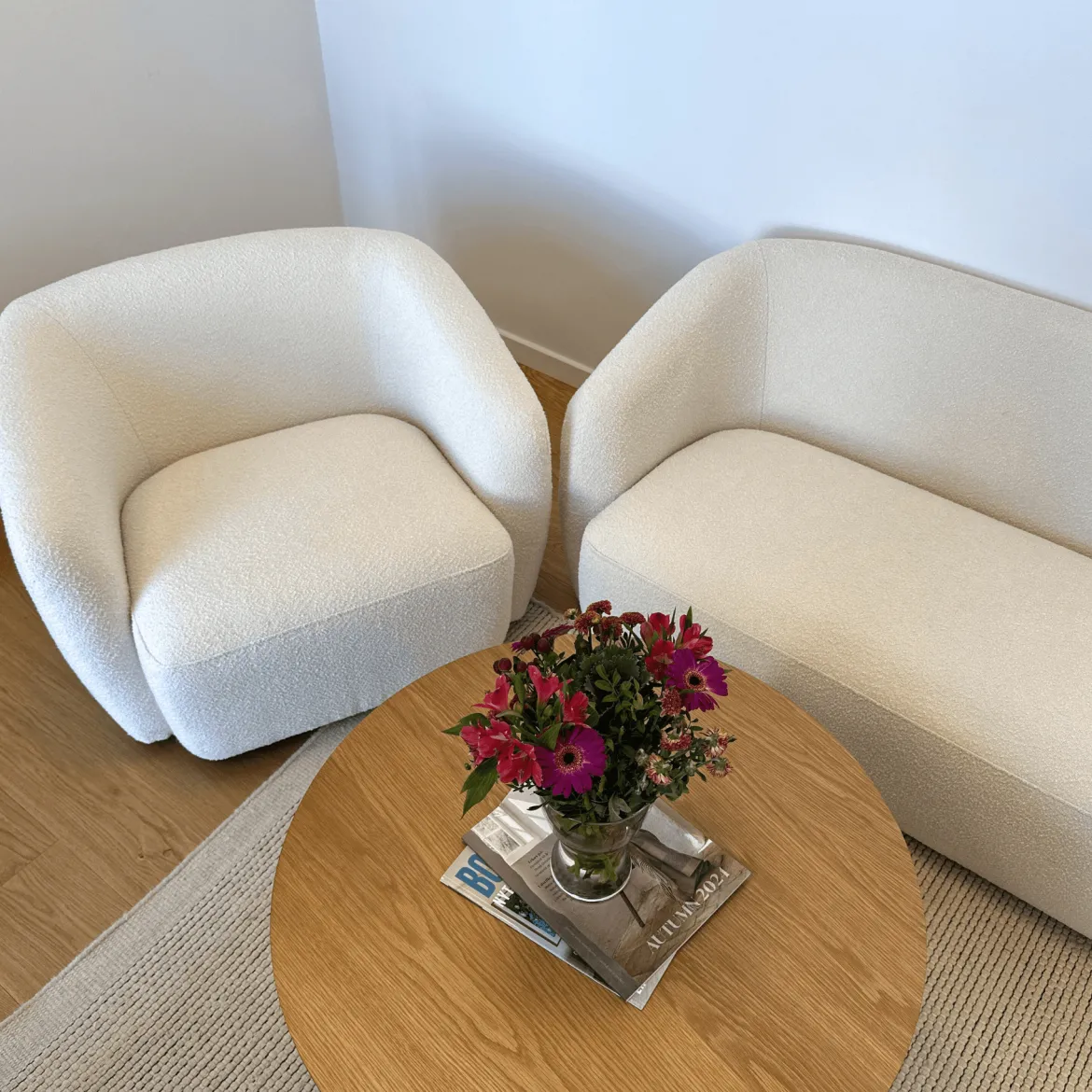 Melisa - 2 personers sofa i hvid boucle L: 173 x D: 84 x H: 66 cm