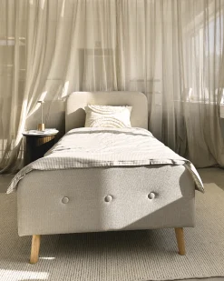Premium Christian seng i beige 90x200 cm inkl. sengelameller og madrasser