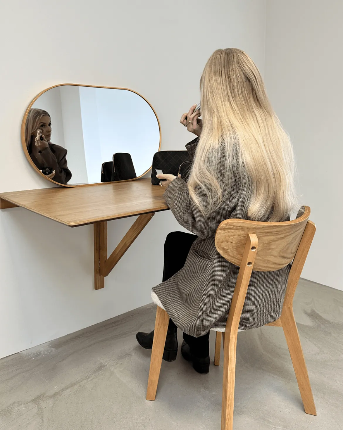 Tiago væghængt bord i eg 100x70 cm
